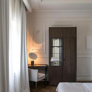 Kamer met een Queen Size Bed
